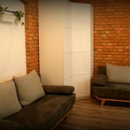 Kawalerka Centrum Strzalowa Poznań Extérieur photo